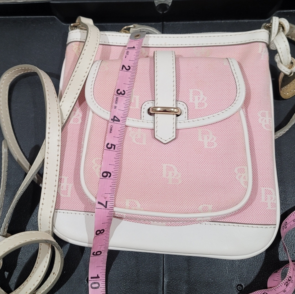 Dooney & Bourke Canvas Letter Carrier Pink & White Monogram Crossbody - Picture 7 of 13